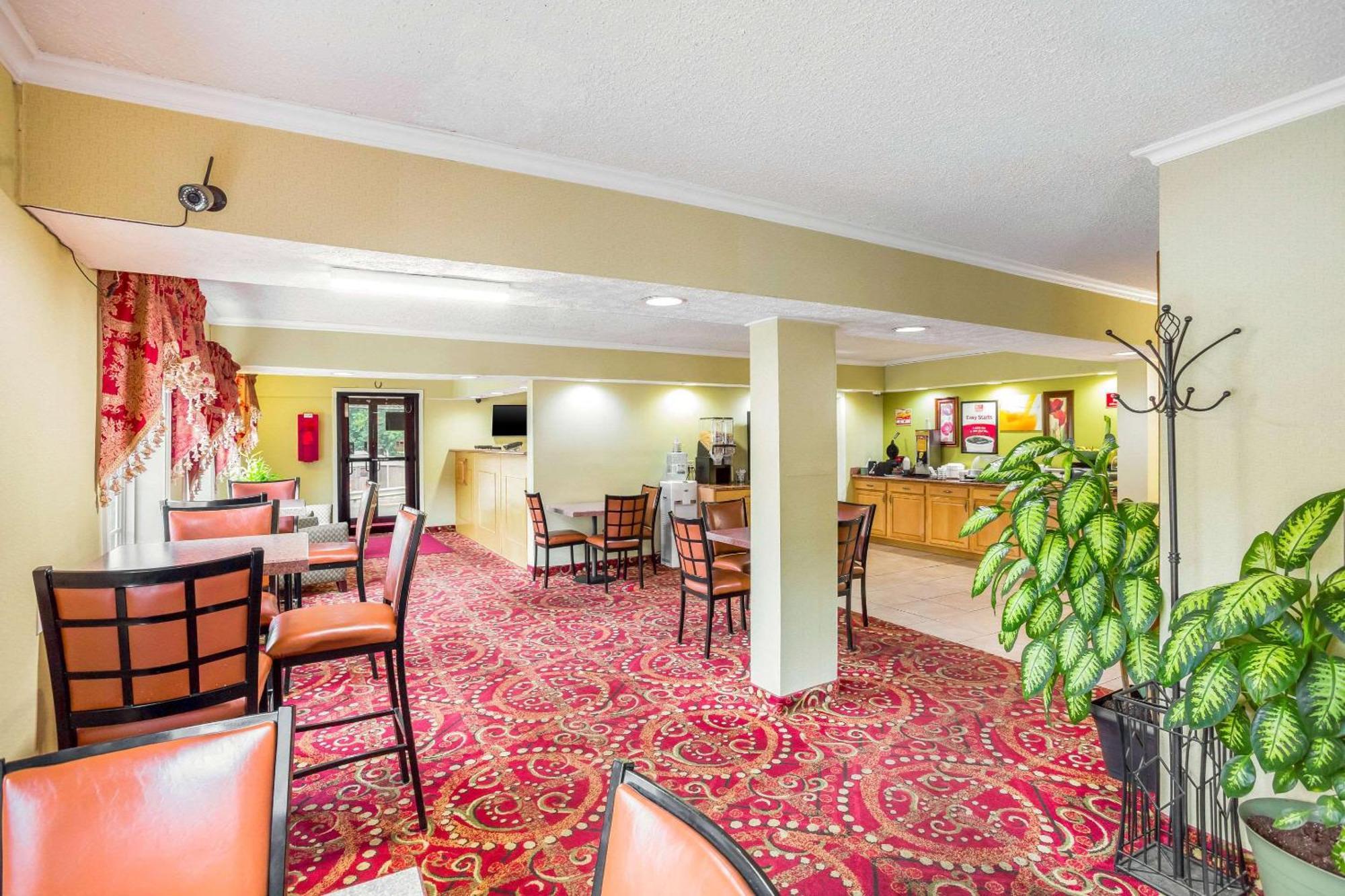 Econo Lodge Huntington - Barboursville University Area Exterior photo